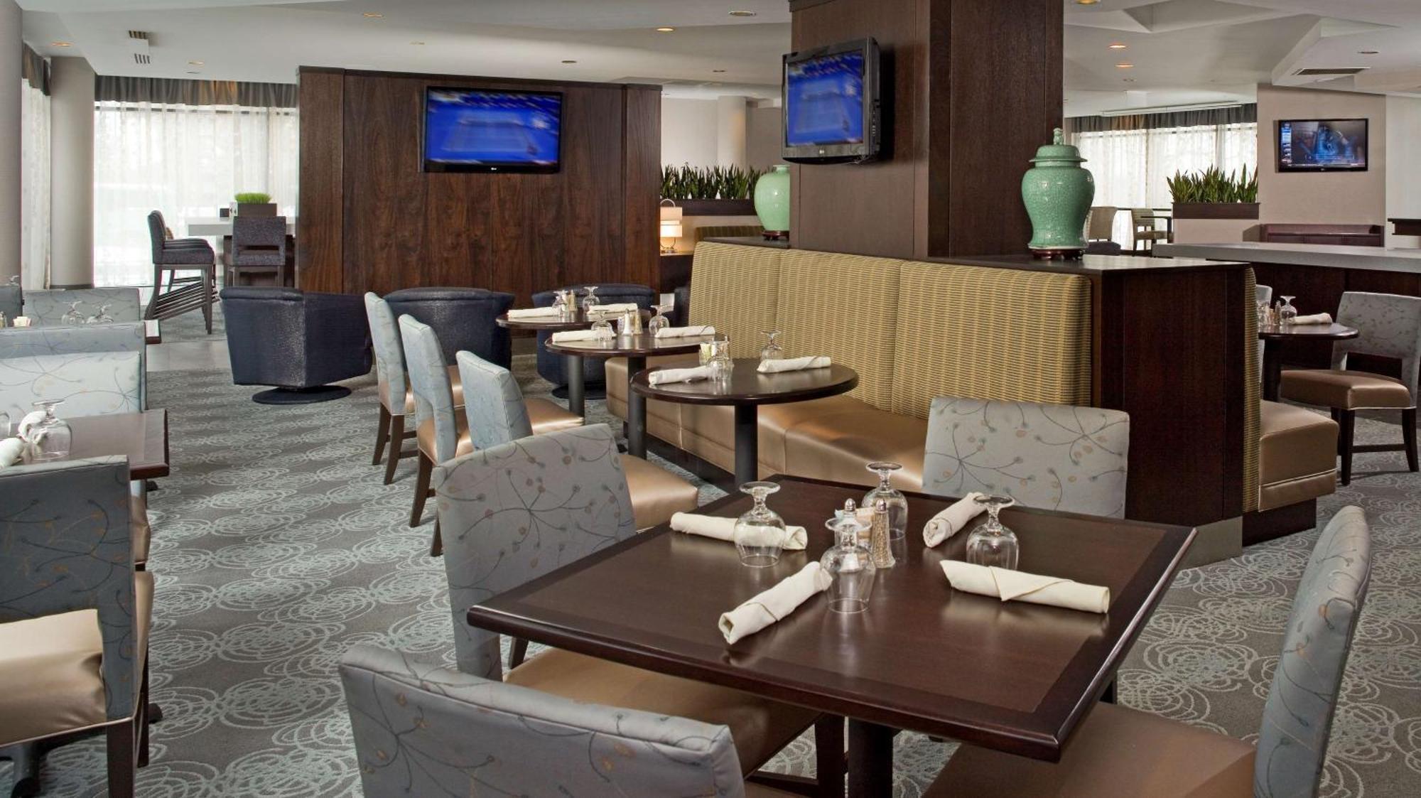 Doubletree By Hilton Chicago Schaumburg Otel Dış mekan fotoğraf