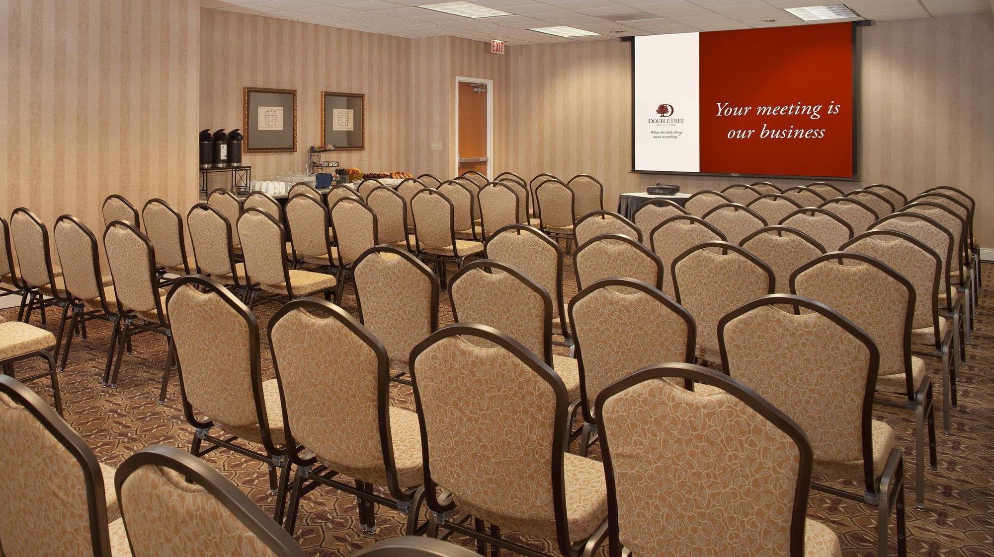 Doubletree By Hilton Chicago Schaumburg Otel Dış mekan fotoğraf